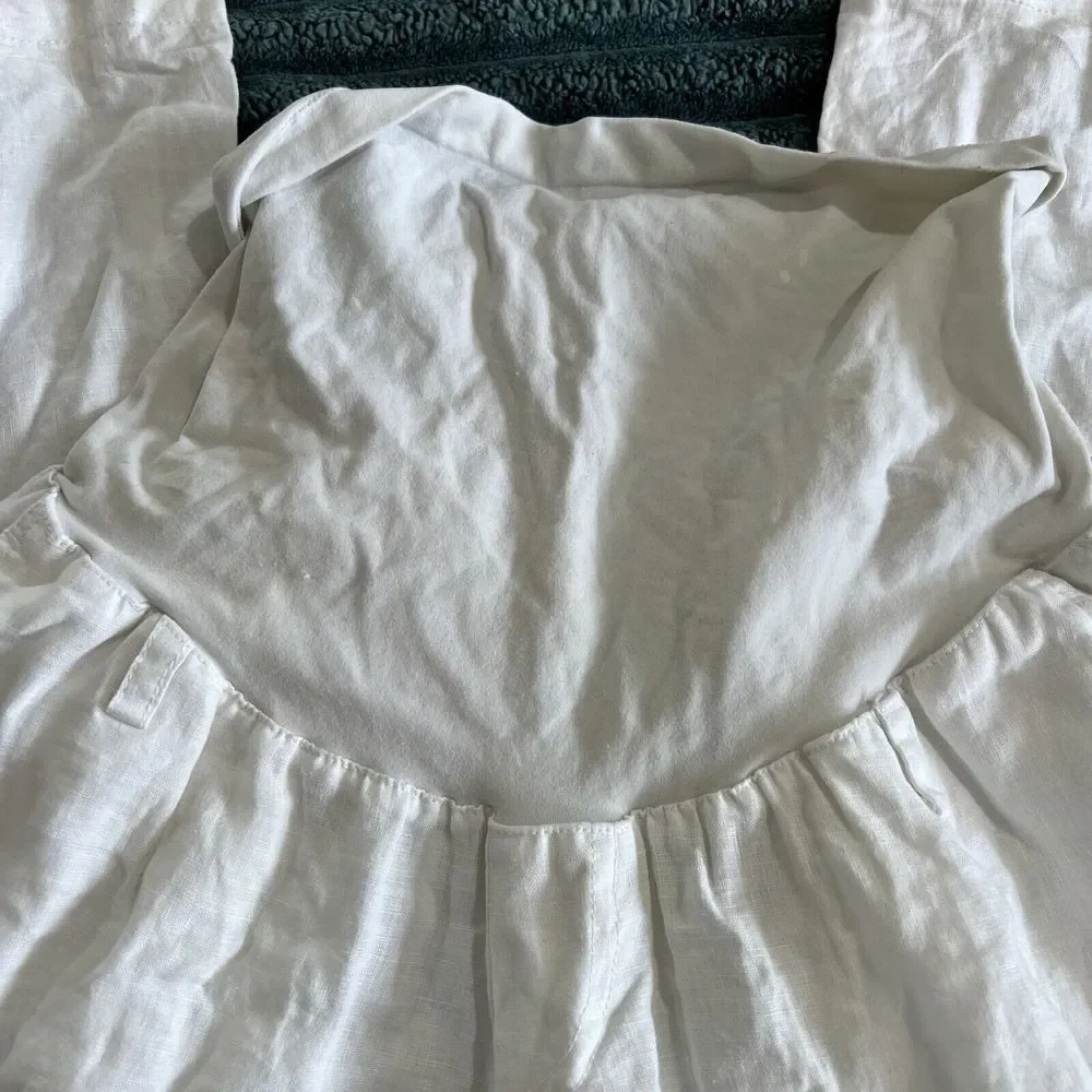 Motherhood Maternity White Straight Leg Maternity Pants